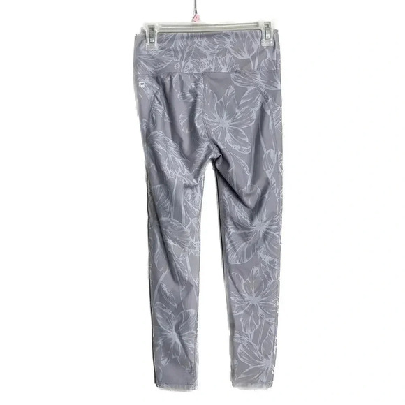 Fabletics Women's Define High-Waisted Legging, Workout, Maximum Compression Smal - Picture 2 of 5